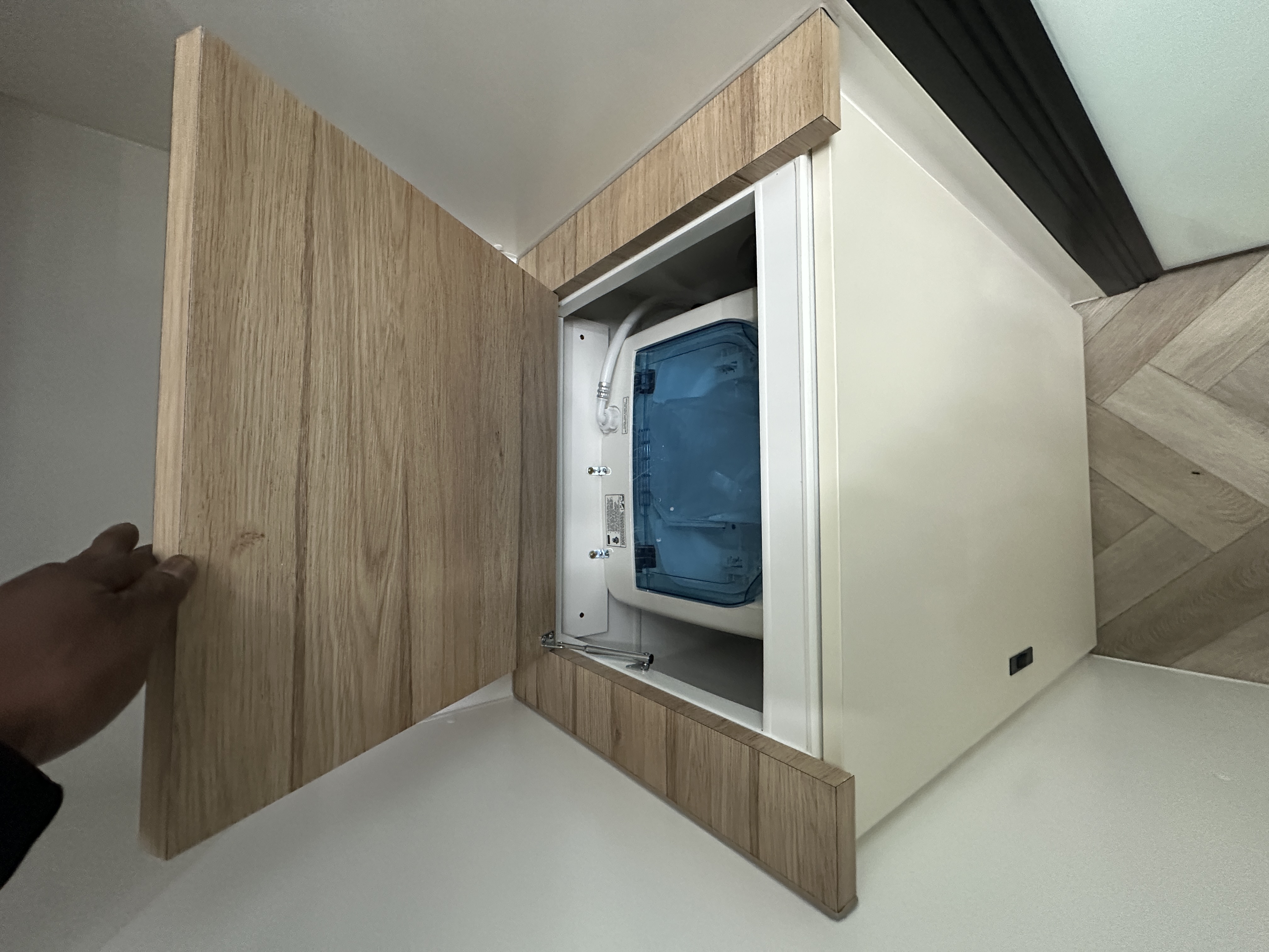 Riverland Family caravan view showcasing quality features and finishes - image 6